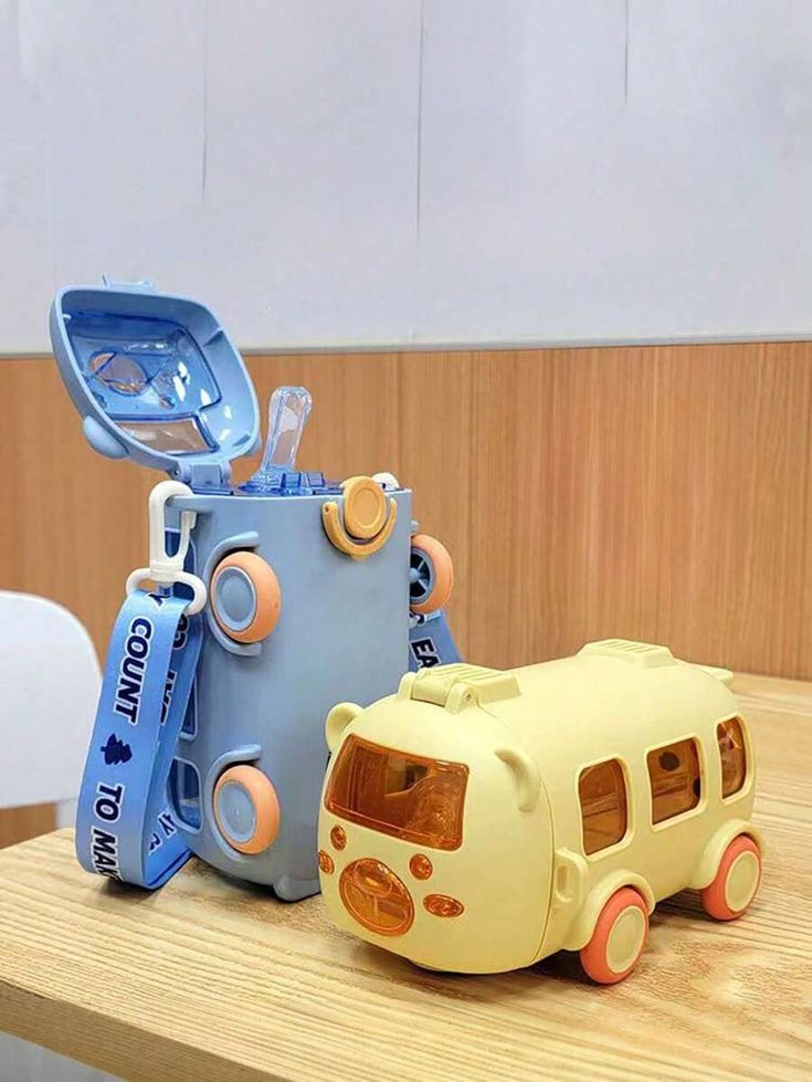 Bus Shape School Water Bottle With Strap 500